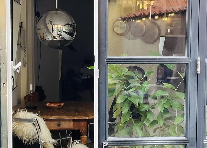 Apartmentincopenhagen 1597 *